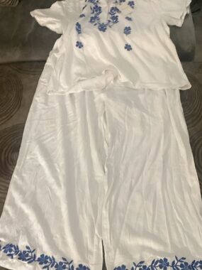 White Jumpsuit Pantsuit with Blue Floral Embroidery